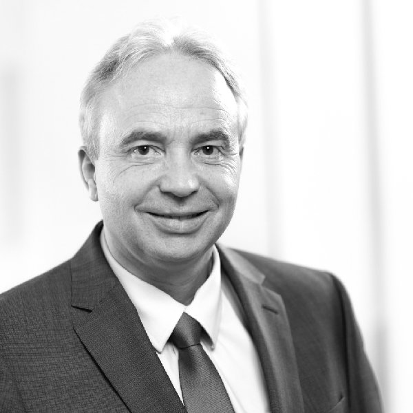 Dr. Bernhard Winkler, MBA CMC